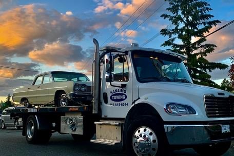 Flatbed towing and long distance towing